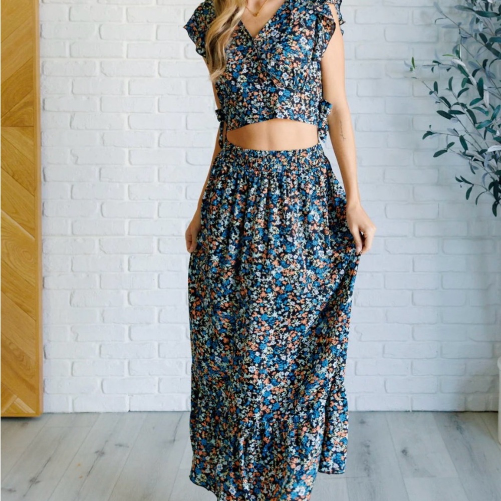 Floral Blue Skirt and Crop set size L